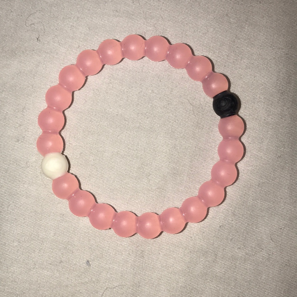 Pink Lokai 15$